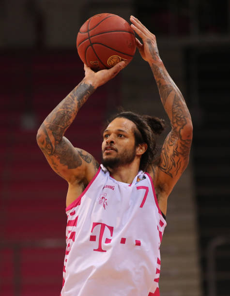 白浪在关键 白浪在关键