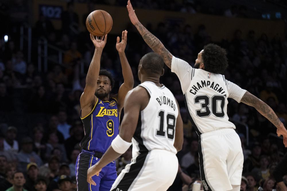 西蒙斯同样 西蒙斯同样