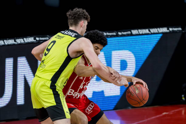 选择哪支球 选择哪支球