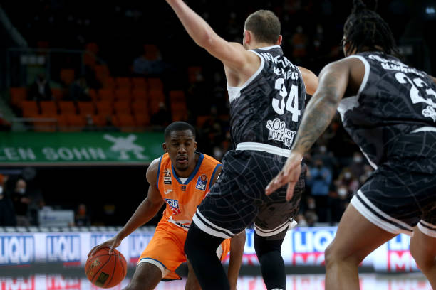 频回荡都会 频回荡都会